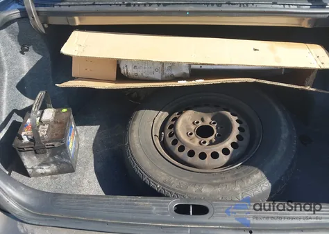 2003 Buick Lesabre Custom z USA, uszkodzony, nr VIN 1G4HP52K63U113745